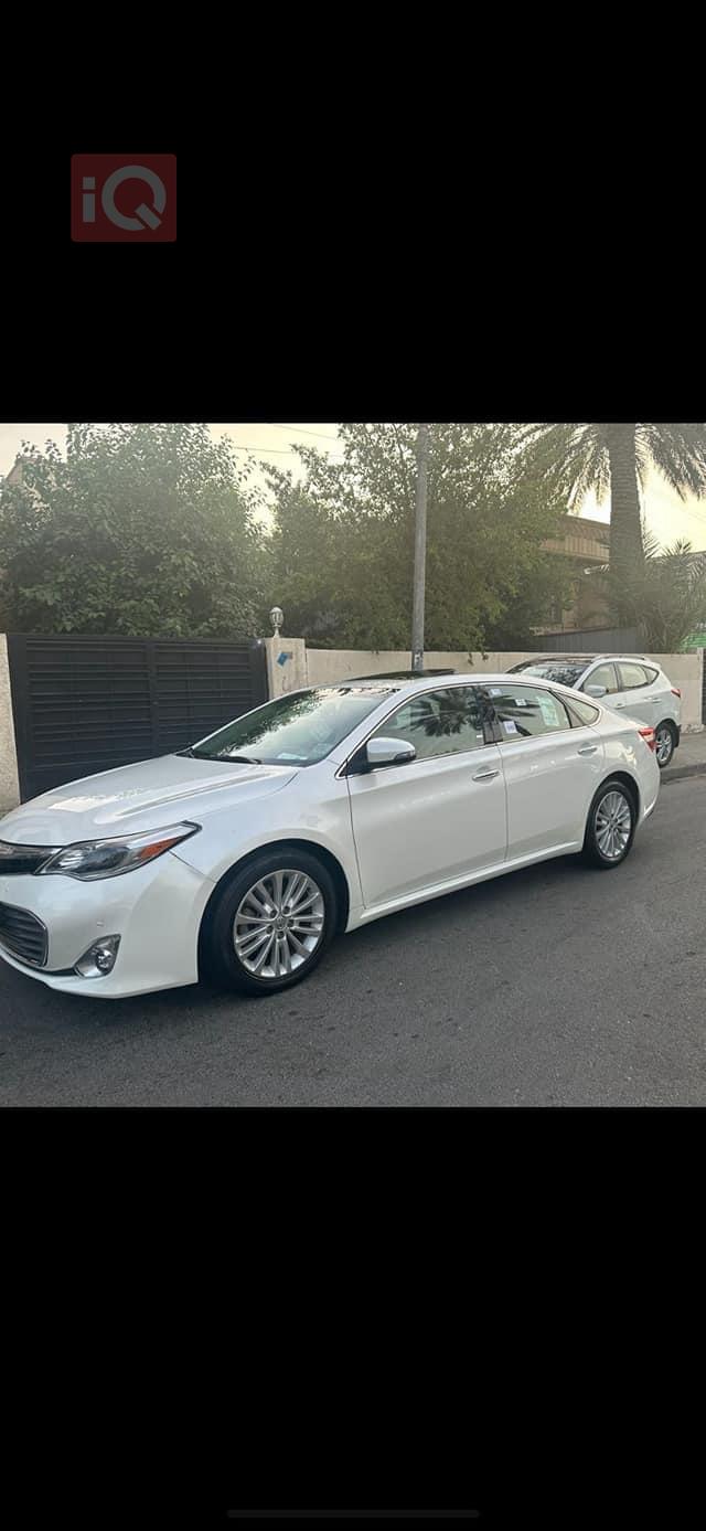 تويوتا أفالون